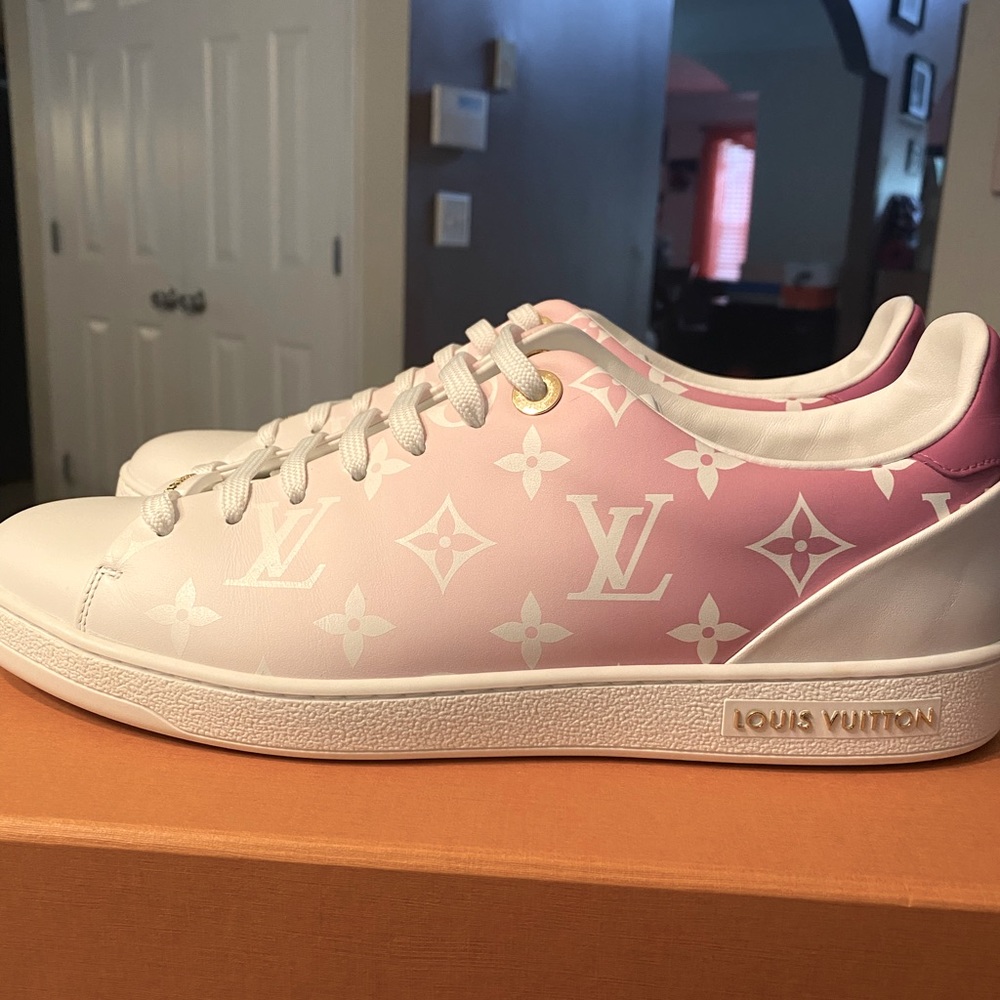 Louis Vuitton Front Row Sneakers